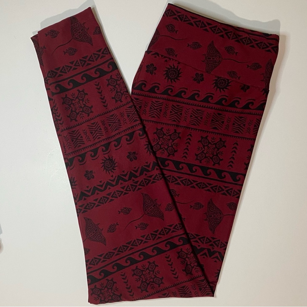 LuLaRoe Burgundy TC Leggings